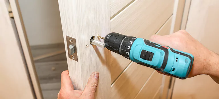 Old Door Knob Repair in Port St. Lucie, FL