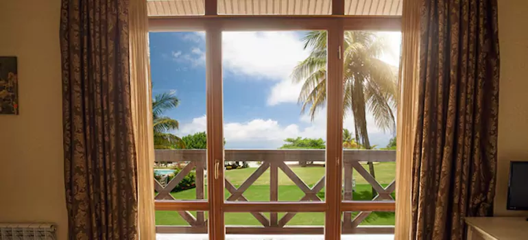 Residential Garden Window Enclosure Repair in Port St. Lucie, FL